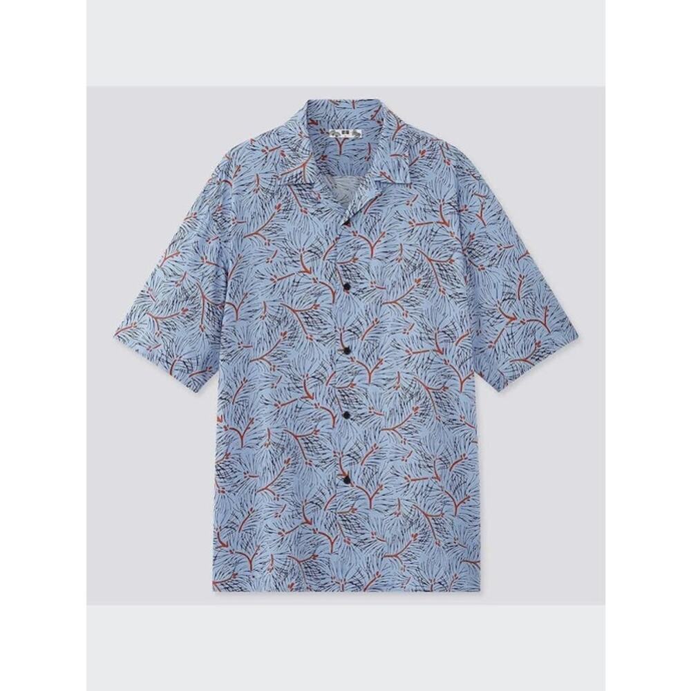 Uniqlo x Unsodo Men’s Short Sleeve Button Shirt Large Blue Pine Needle Print